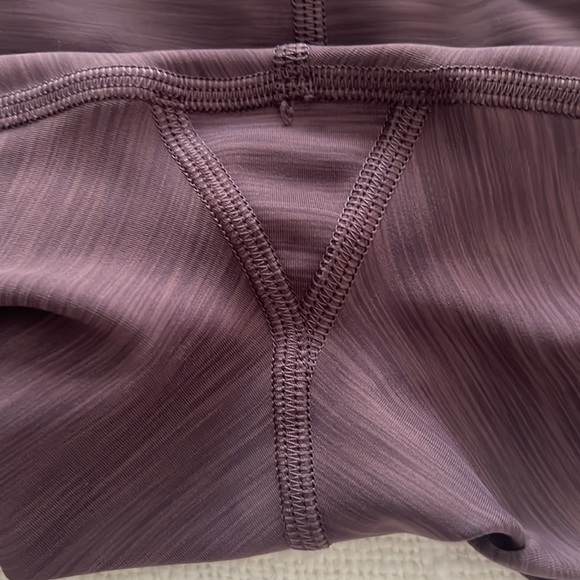 Lululemon Power Within Super High-Rise 28" in Heathered Black Currant - Size 4 - Picture 9 of 15
